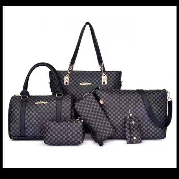 Handbags - NWT Women's 6PC Bag Set